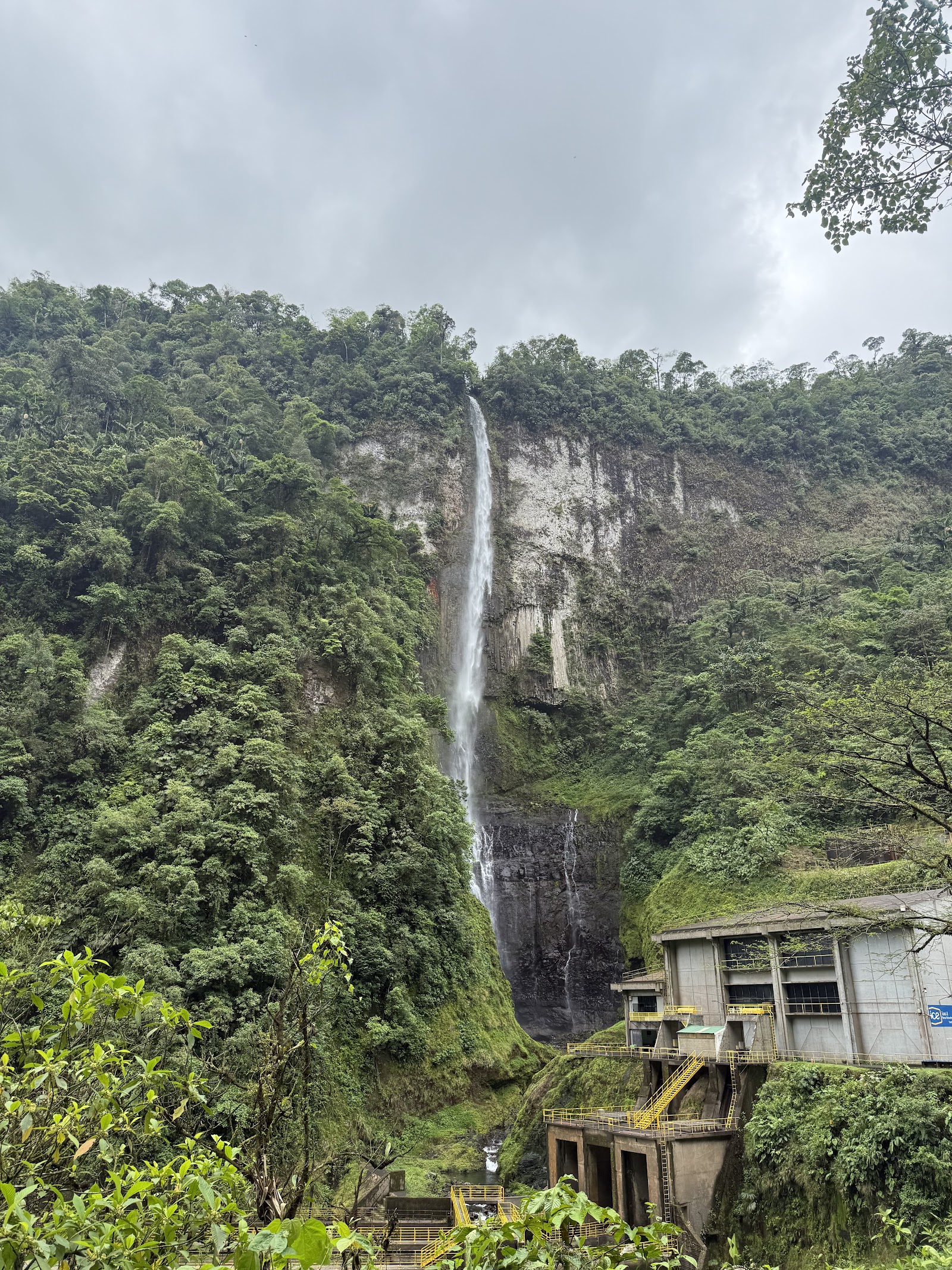 Why Solo Travel in Costa Rica Is a Cheat Code for Personal Growth